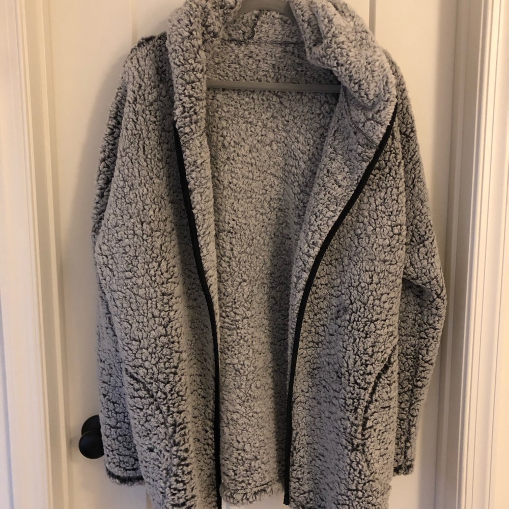 Women’s Sherpa jacket